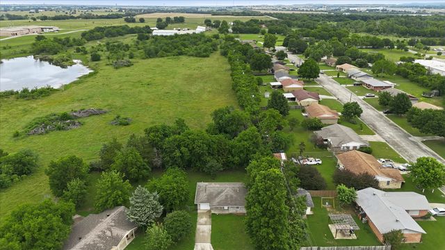 1701 Aster Street, Gainesville, TX 76240