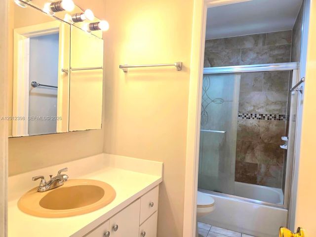 4670 W 13th Lane 507, Hialeah, FL 33012