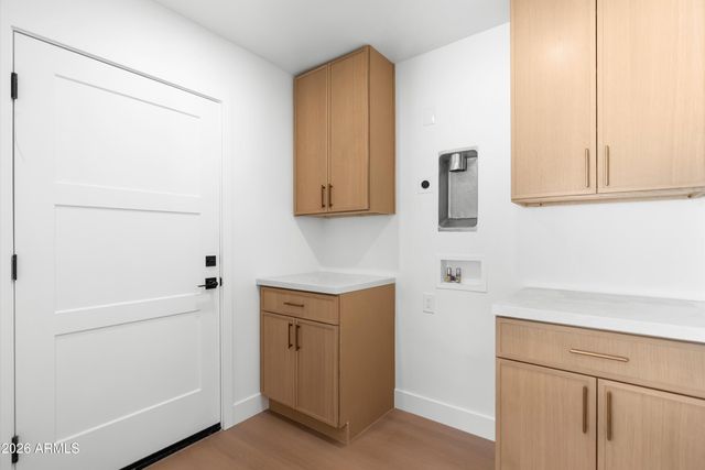 5334 E SHERIDAN Street, Phoenix, AZ 85008