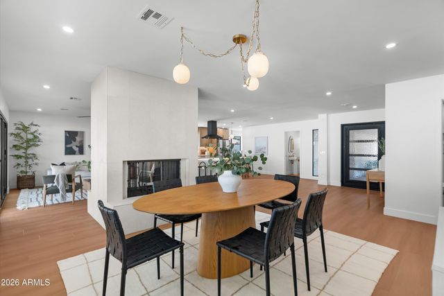 5334 E SHERIDAN Street, Phoenix, AZ 85008