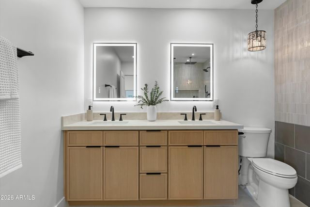 5334 E SHERIDAN Street, Phoenix, AZ 85008