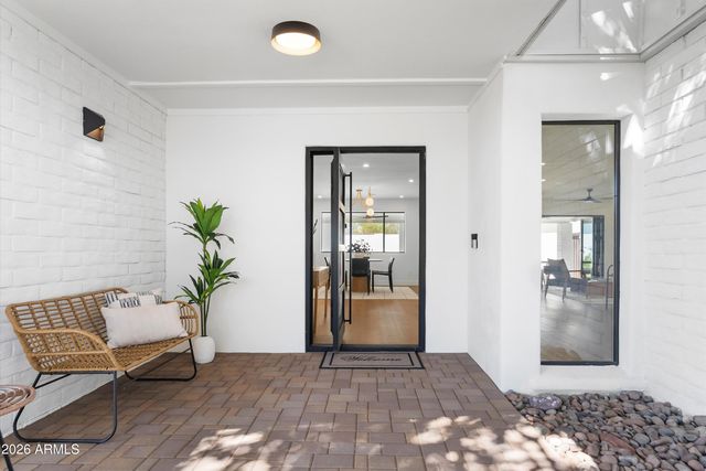 5334 E SHERIDAN Street, Phoenix, AZ 85008