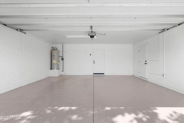 5334 E SHERIDAN Street, Phoenix, AZ 85008