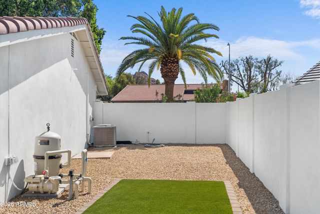5334 E SHERIDAN Street, Phoenix, AZ 85008