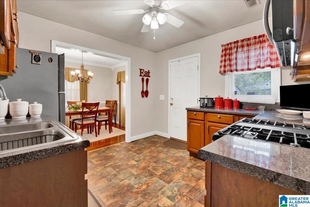 1305 22ND AVENUE, Bessemer, AL 35020