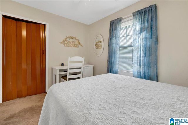1305 22ND AVENUE, Bessemer, AL 35020