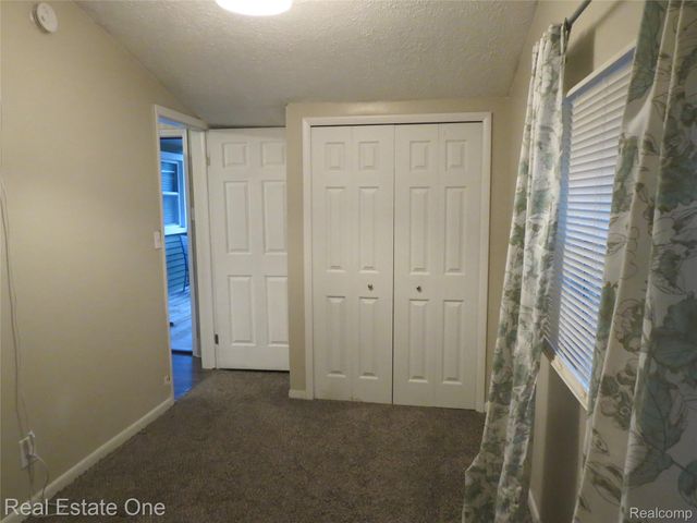 1648 Lombardy, Highland Charter Township, MI 48356