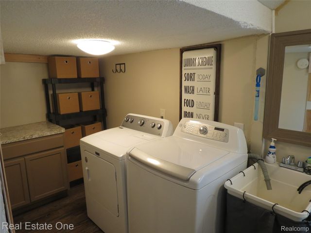 1648 Lombardy, Highland Charter Township, MI 48356