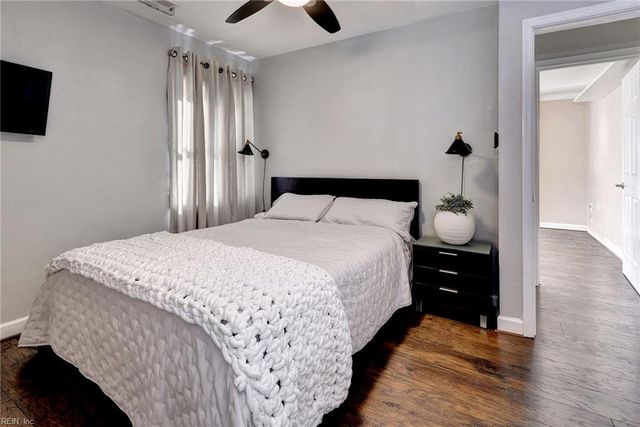 38 Parker AVE, Newport News, VA 23606