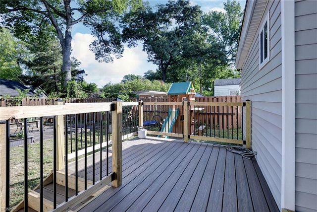 38 Parker AVE, Newport News, VA 23606