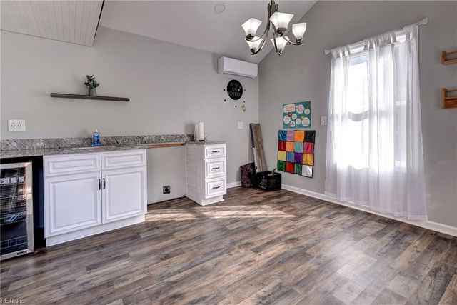 38 Parker AVE, Newport News, VA 23606