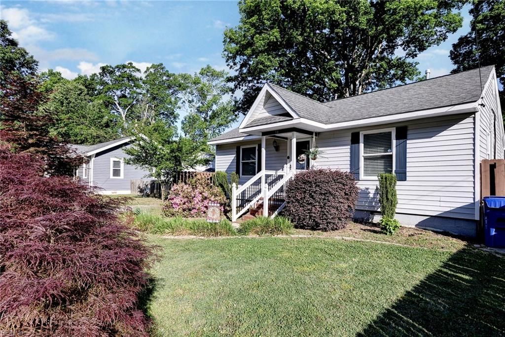 38 Parker AVE, Newport News, VA 23606