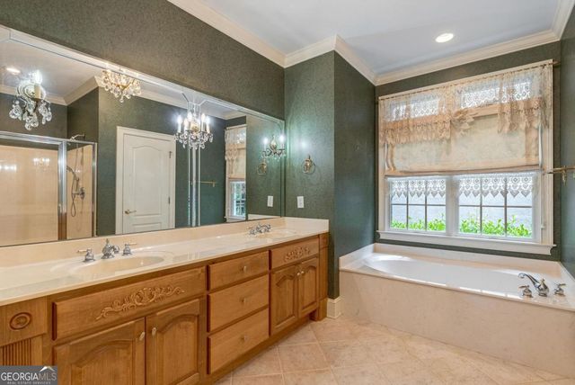 1021 Planters Lane, Greensboro, GA 30642