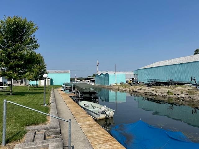 Clark's Landing Co Op 36, Hamilton, IN 46742