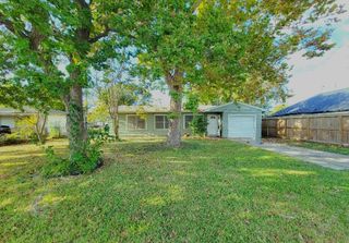 252 Muriel Street, La Marque, TX 77568