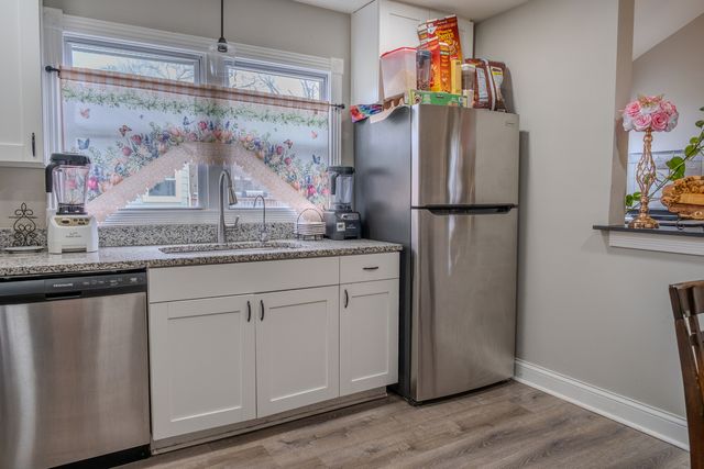 326 S Hudson Street, Westmont, IL 60559