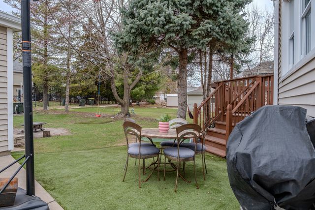 326 S Hudson Street, Westmont, IL 60559
