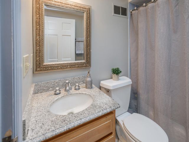 3419 Old Colony Road, Kalamazoo City, MI 49008