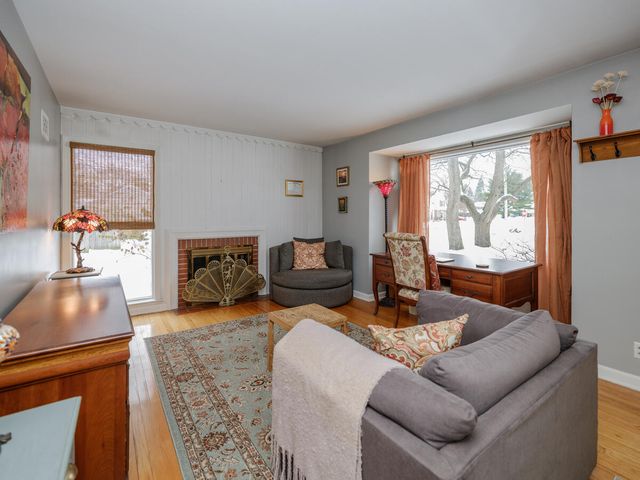 3419 Old Colony Road, Kalamazoo City, MI 49008