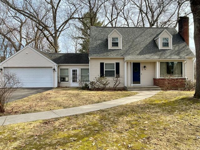 3419 Old Colony Road, Kalamazoo City, MI 49008