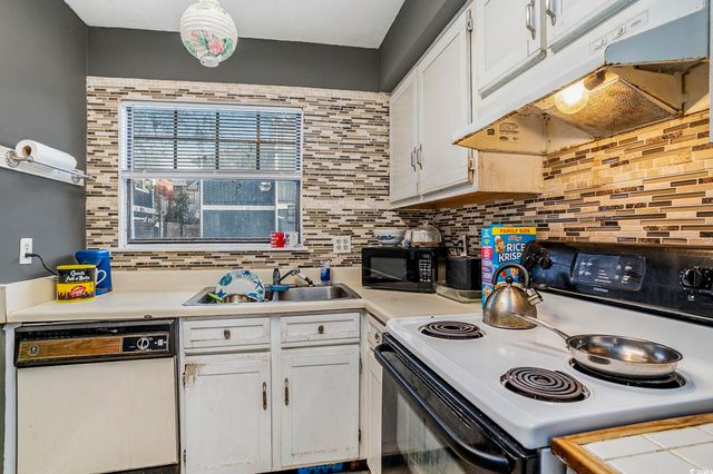 601 38th Ave N Apt E3, Myrtle Beach, SC 29577