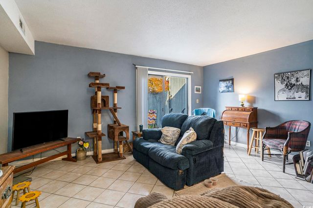 601 38th Ave N Apt E3, Myrtle Beach, SC 29577