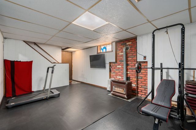 89 Verdugo St, West Springfield, MA 01089