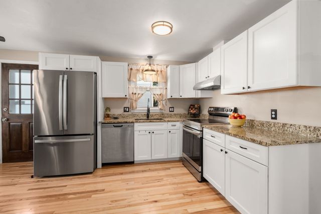 89 Verdugo St, West Springfield, MA 01089