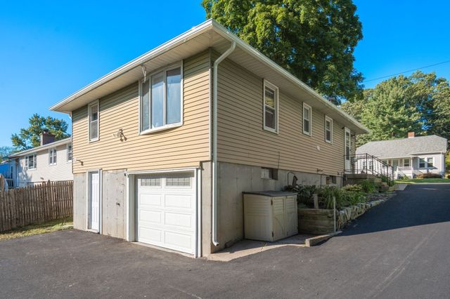 89 Verdugo St, West Springfield, MA 01089