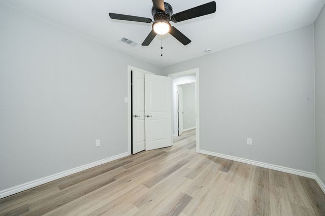613 Jefferson Avenue, Princeton, TX 75407