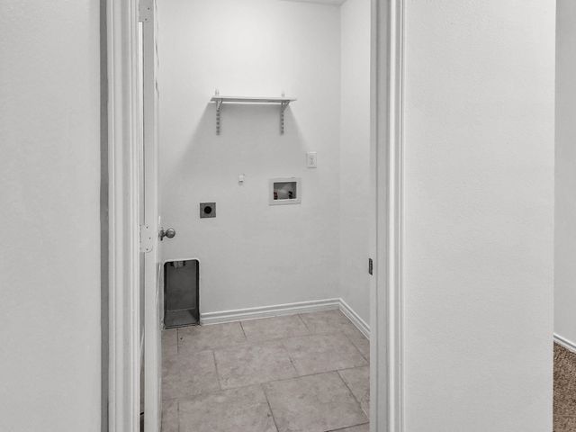 821 E College Avenue, Princeton, TX 75407