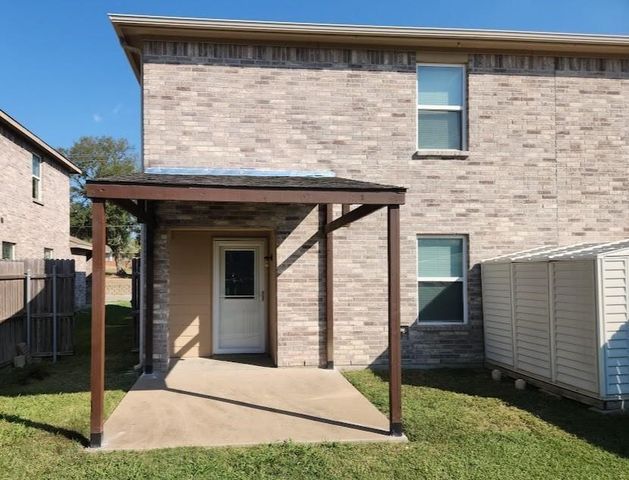 821 E College Avenue, Princeton, TX 75407