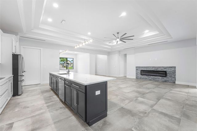 513 SW South Carolina Dr, Stuart, FL 34994