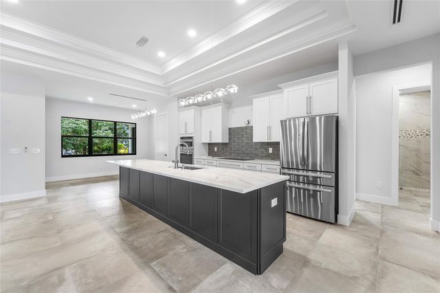 513 SW South Carolina Dr, Stuart, FL 34994