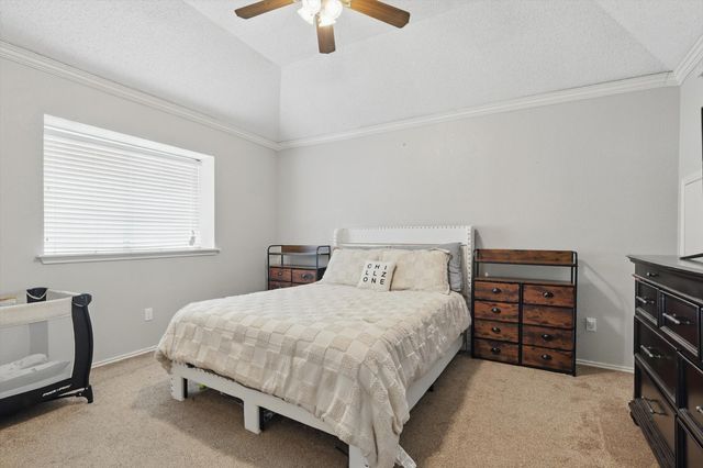 2012 Raven Lane, Lewisville, TX 75077