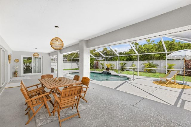 4817 POST POINTE DRIVE, Sarasota, FL 34233