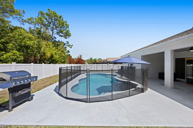 5515 NW Whitecap Road, Port St. Lucie, Port St Lucie, FL 34986