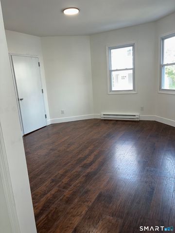 16 Vermont 1ST FLOOR Street 1, Waterbury, CT 06704
