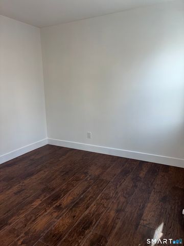 16 Vermont 1ST FLOOR Street 1, Waterbury, CT 06704
