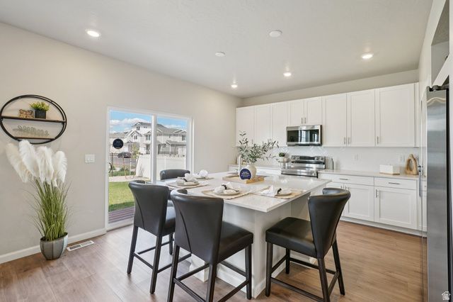 7076 N CAIRNS WAY, Eagle Mountain, UT 84005