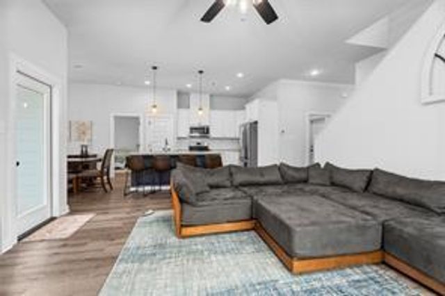 3027 Wolfpack Loop, Bryan, TX 77808