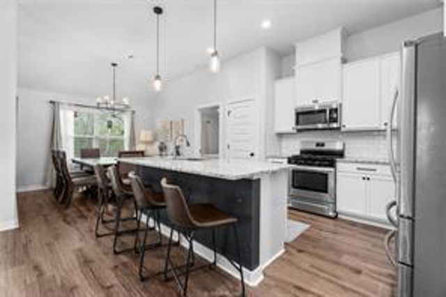 3027 Wolfpack Loop, Bryan, TX 77808