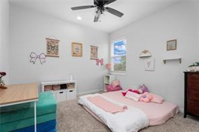 3027 Wolfpack Loop, Bryan, TX 77808