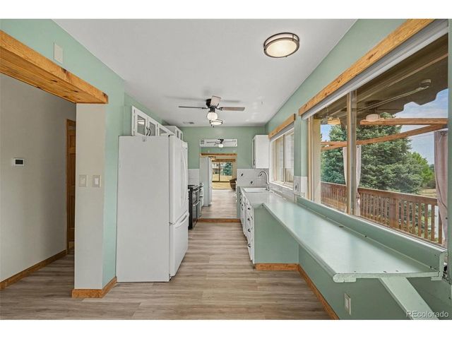4292 W Pondview Dr, Littleton, CO 80123