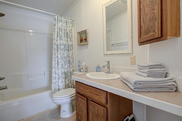 6347 Salado Rd, St Augustine, FL 32080
