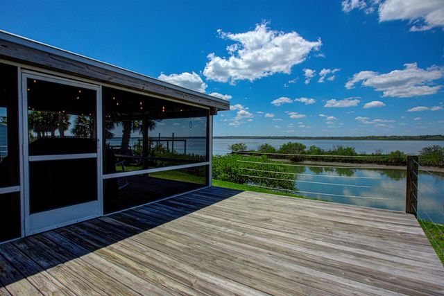 6347 Salado Rd, St Augustine, FL 32080