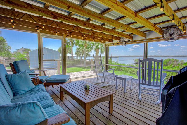 6347 Salado Rd, St Augustine, FL 32080