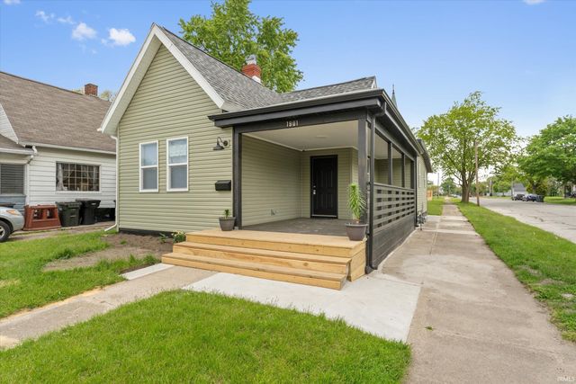 1901 Linden Avenue, South Bend, IN 46628