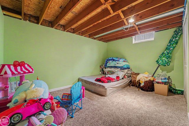 17652 Millstone Drive, Macomb, MI 48044