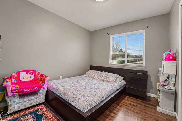 17652 Millstone Drive, Macomb, MI 48044